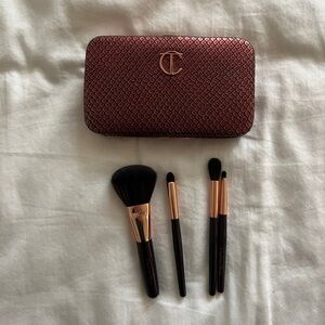 Charlotte Tilbury Holiday Mini Brush Set